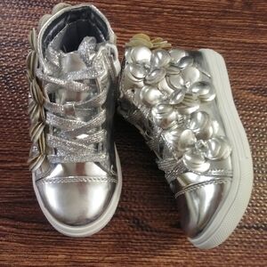 Silver Kids Shoes with Floral Accents